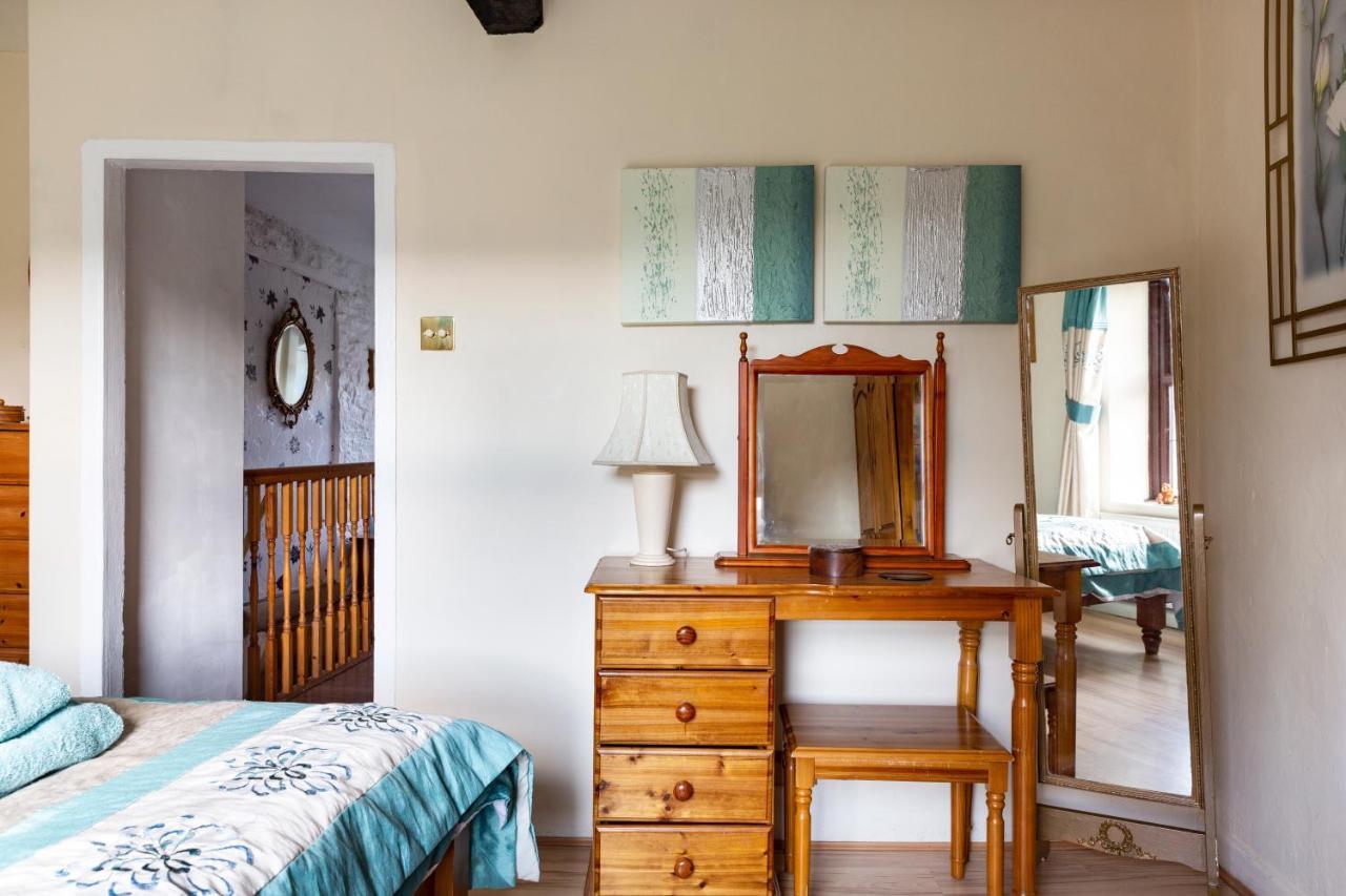 Herefordshire Holiday Cottages Lea Exteriör bild